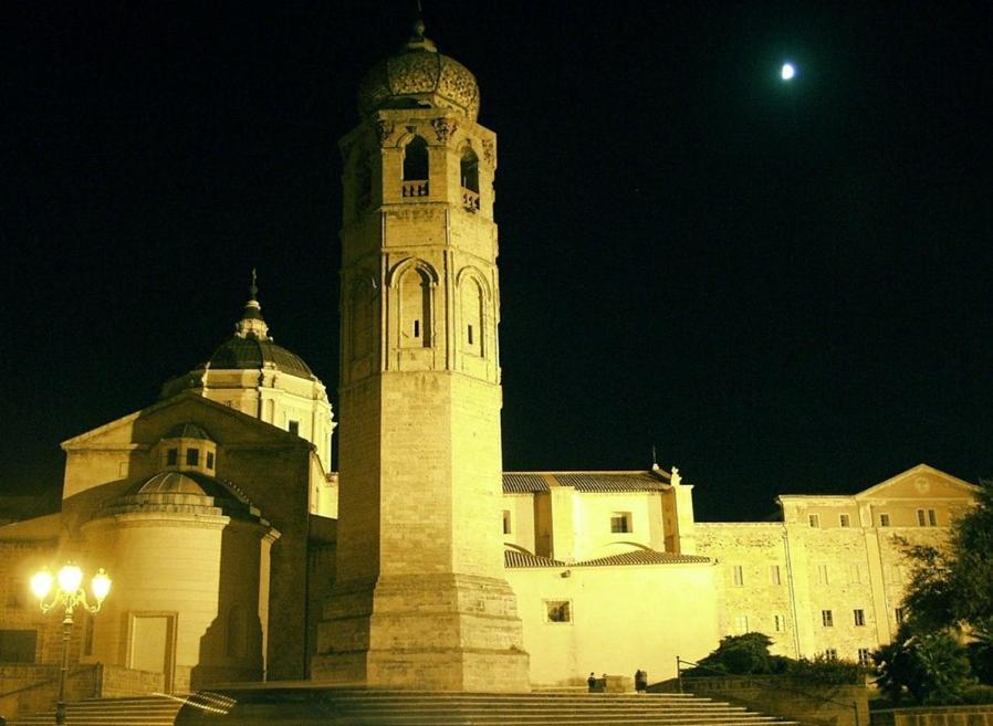 Il Giardino Di Chiara Bed and Breakfast Oristano Exterior foto